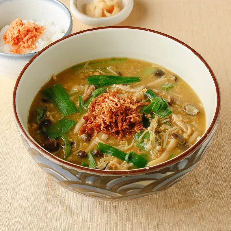 <ランチ><br>でんのしおり自慢の出汁香る<br>カレー南蛮うどん<br>1,300円(税込)